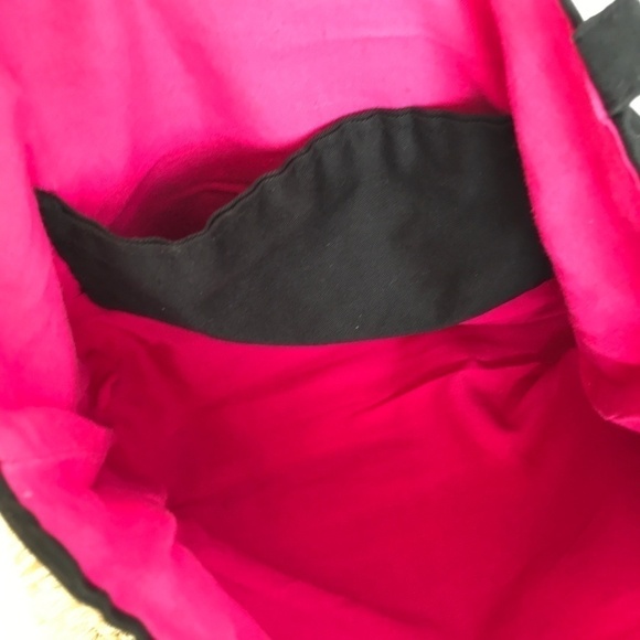 E Holland Festive Shoe & Glasses Embroidery Tote - Picture 4 of 8